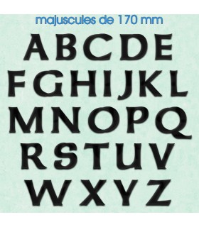 Toutes les lettres majuscules en police de caractères « Celtic » 170mm