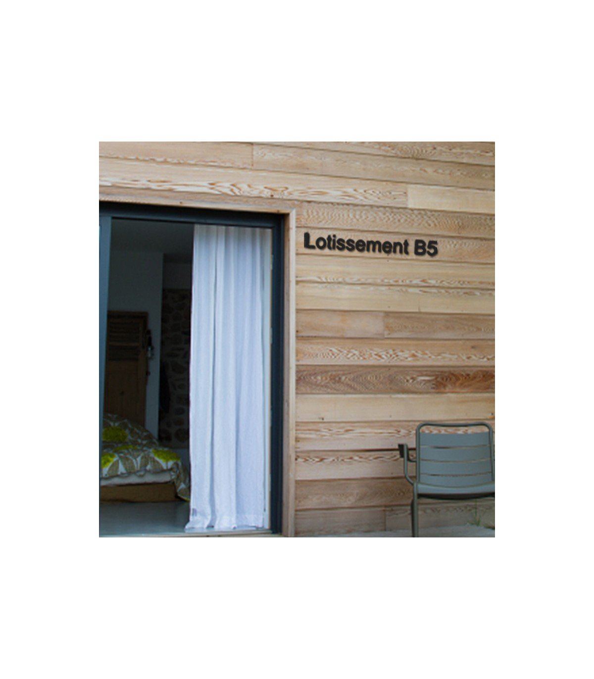 Nom de maison • Fer forgé • 170 x 120mm • caractères en Arial • découpe laser